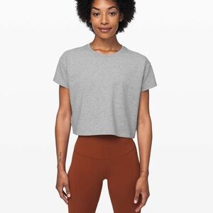 Lululemon Cates Cropped Tee Heathered Core Light Grey